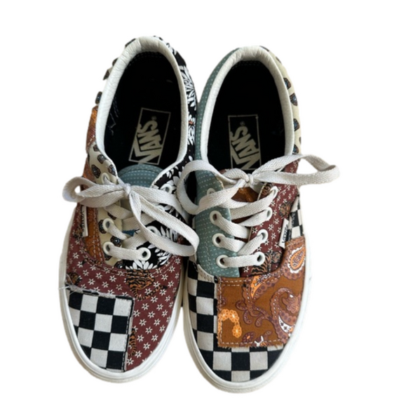 Vans Era Tiger Patchwork Shoes - Picture 2 of 9